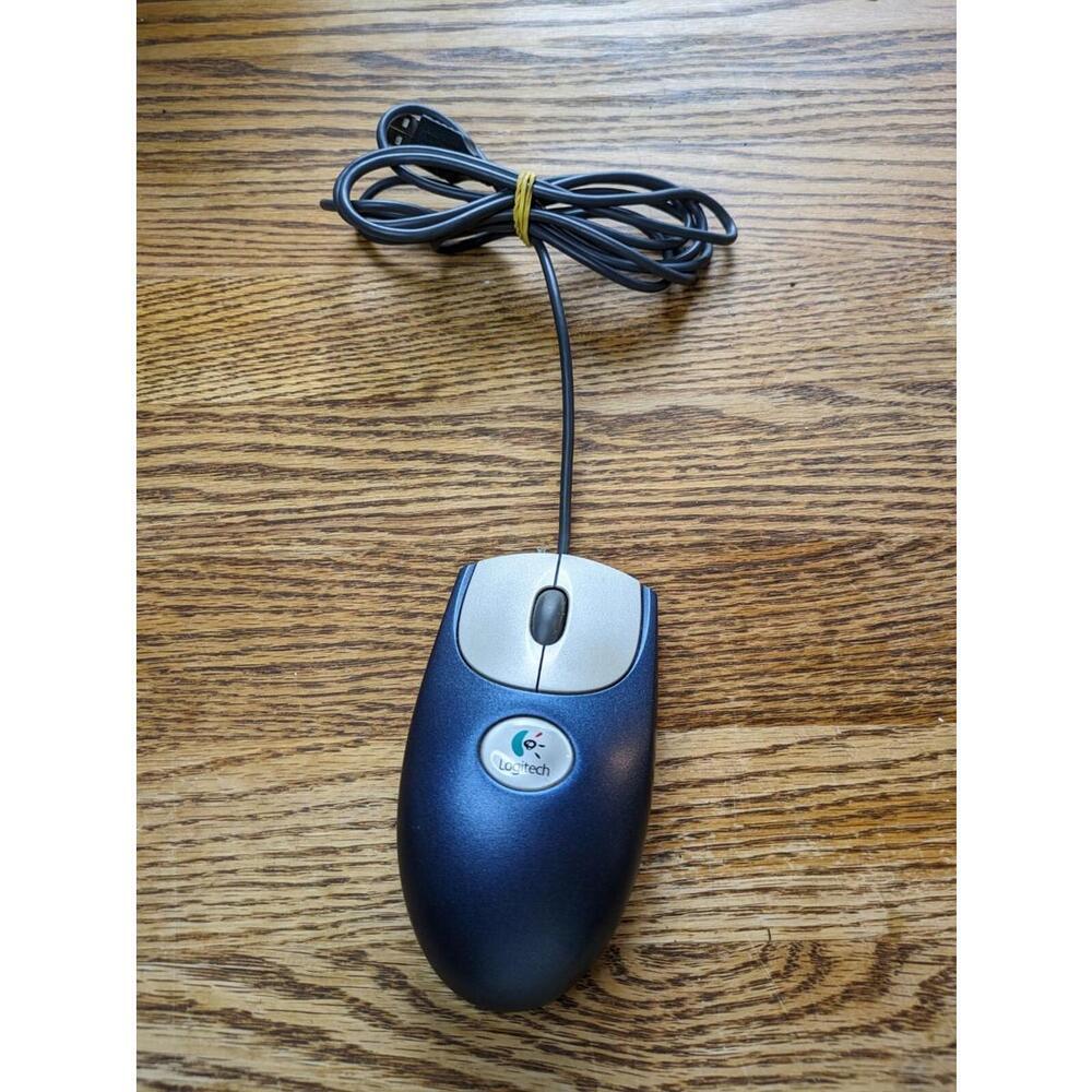 Logitech USB Wired Premium Optical Scroll Wheel Mouse Blue M-BJ58 TESTED WORKS